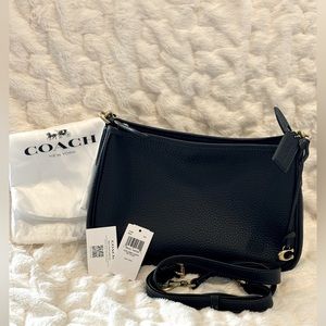 LIKE NEW Coach Cary Crossbody Black/gold hardware